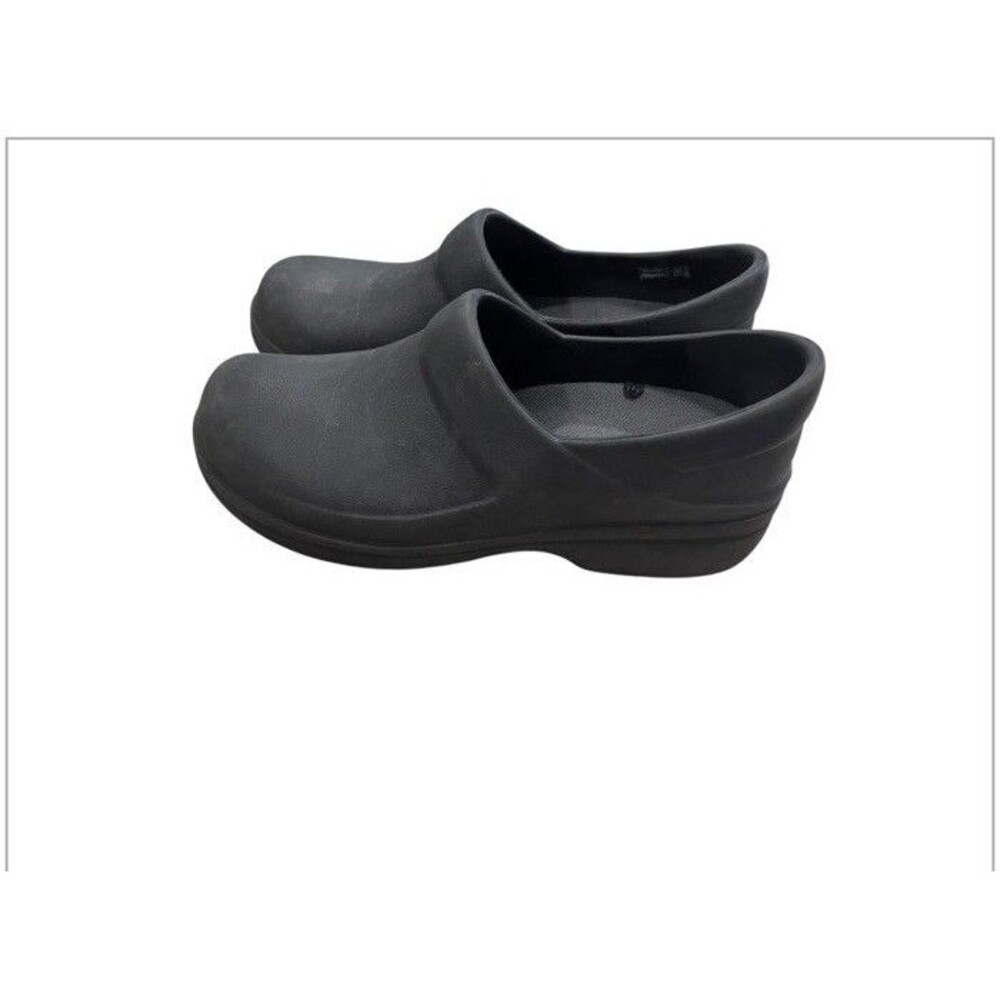 Crocs Work  Clogs Womens Size 7 Black Neria Pro II Slip Resistant Slip On